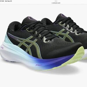 ASICS Women's Gel-Kayano 30 Running Shoes size  7.5/8 Brand new